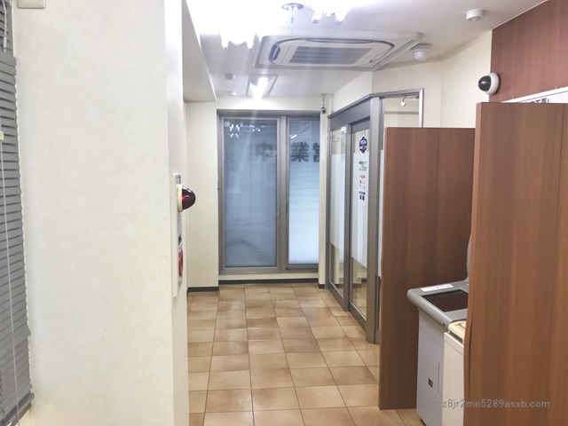 プロミス 王子駅前自動契約コーナー